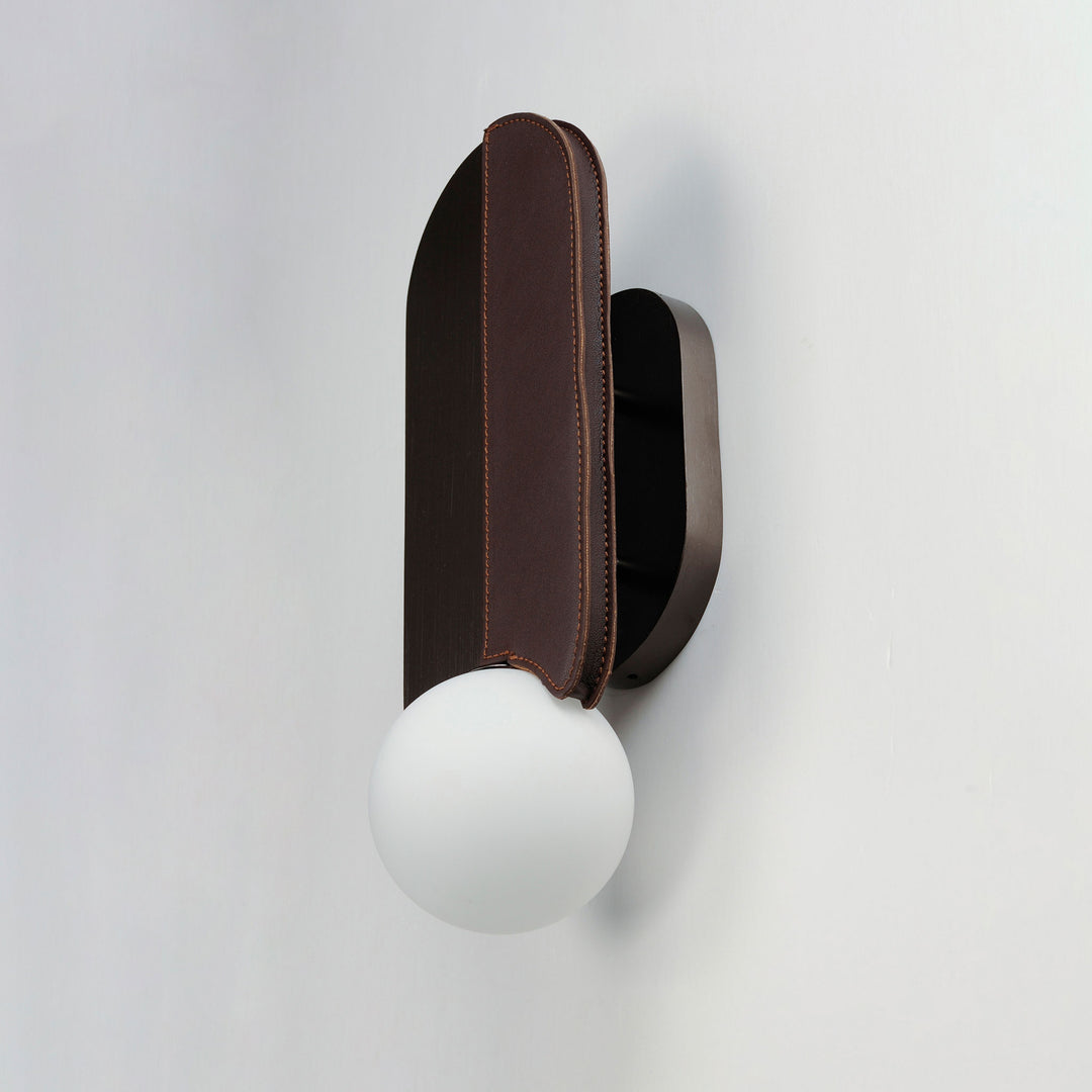 Maxim Stitched Light Wall