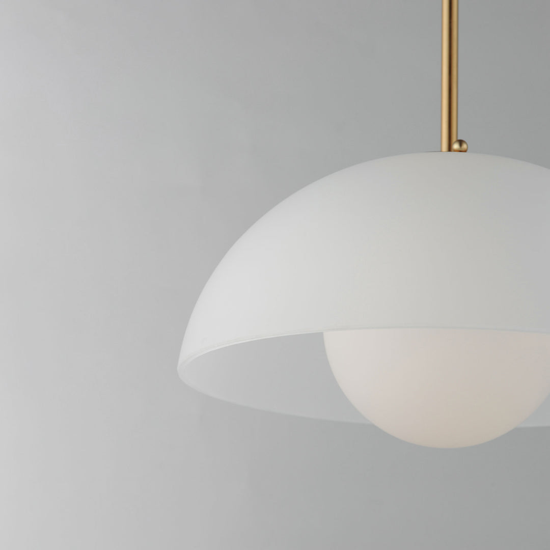 Maxim Domain Pendant
